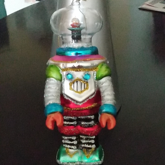 Robot Christmas Ornament - Picture 4 of 7